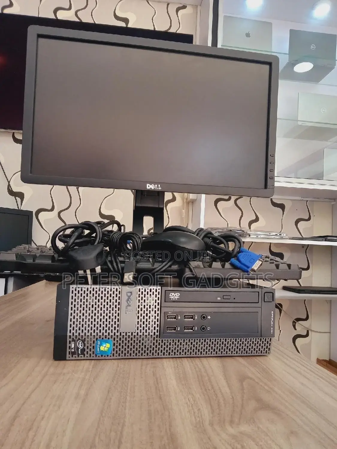 Desktop Computer Dell OptiPlex 9020 4GB Intel Core I3 HDD 500GB