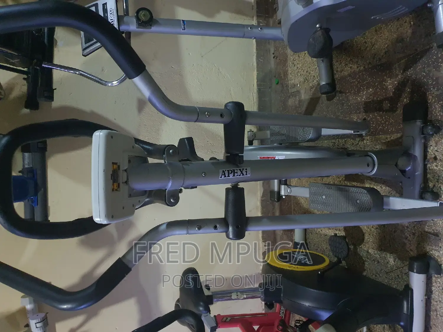Cross Trainer Gym Machine