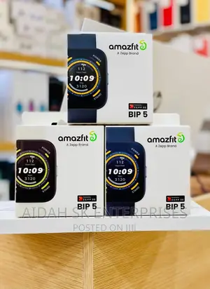 Photo - Amazfit Bip 5 Smart Watch