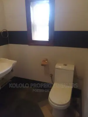 5bdrm Mansion in Kyanja, Central Division for sale