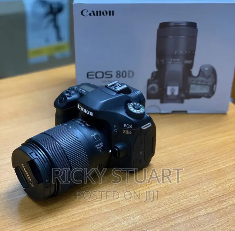 Canon 80D WTH 18-135mm