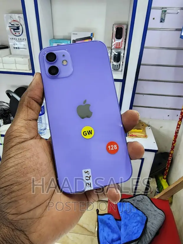 iPhone12　128GB パープル iPhone 12 Apple 128Gb Roxo Tela 6,1 12Mp iOS + Powerbank Magnético