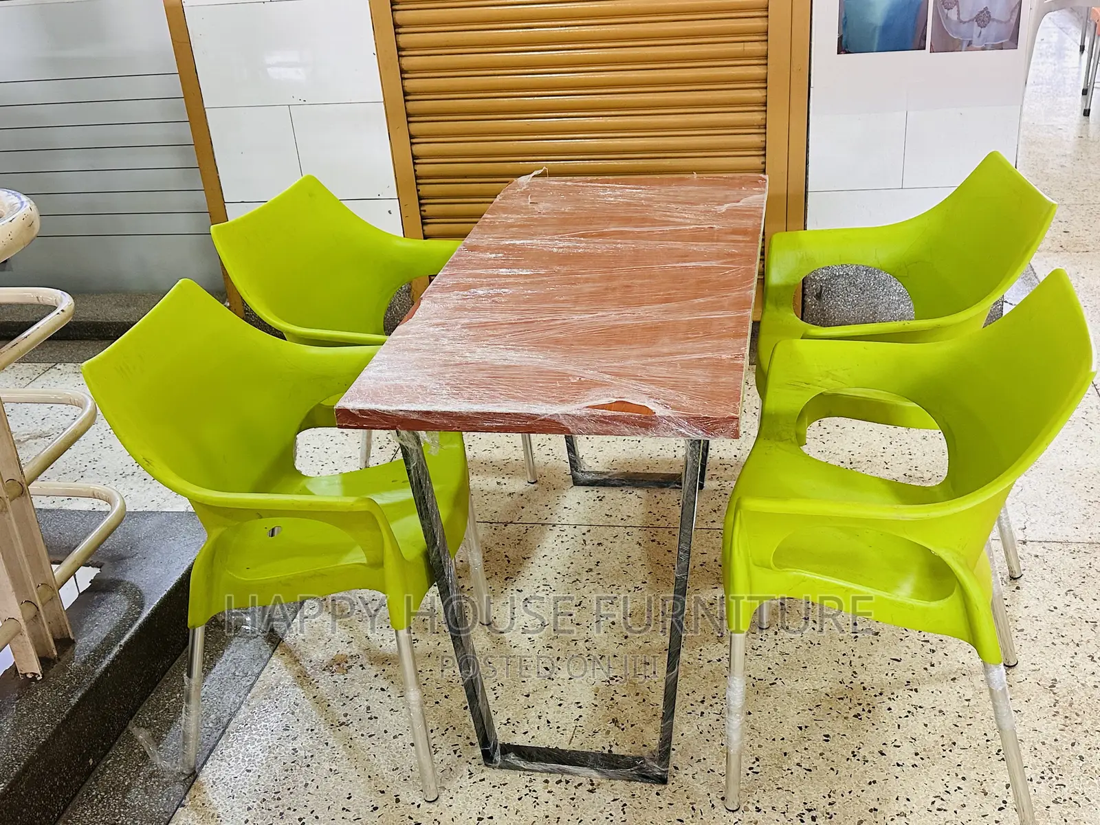 Restaurant/Bar Set