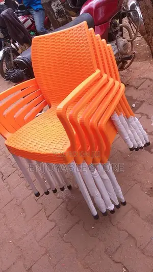 Bar and Restaurant Plastic Chairs