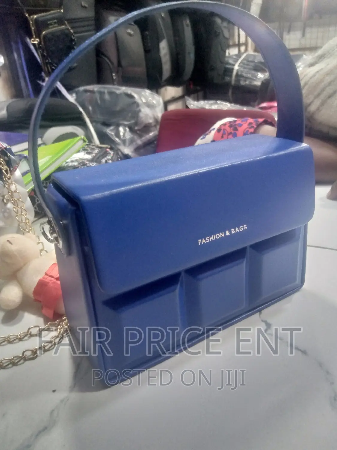 Executive Classy Handbag.Medium.(Blue)