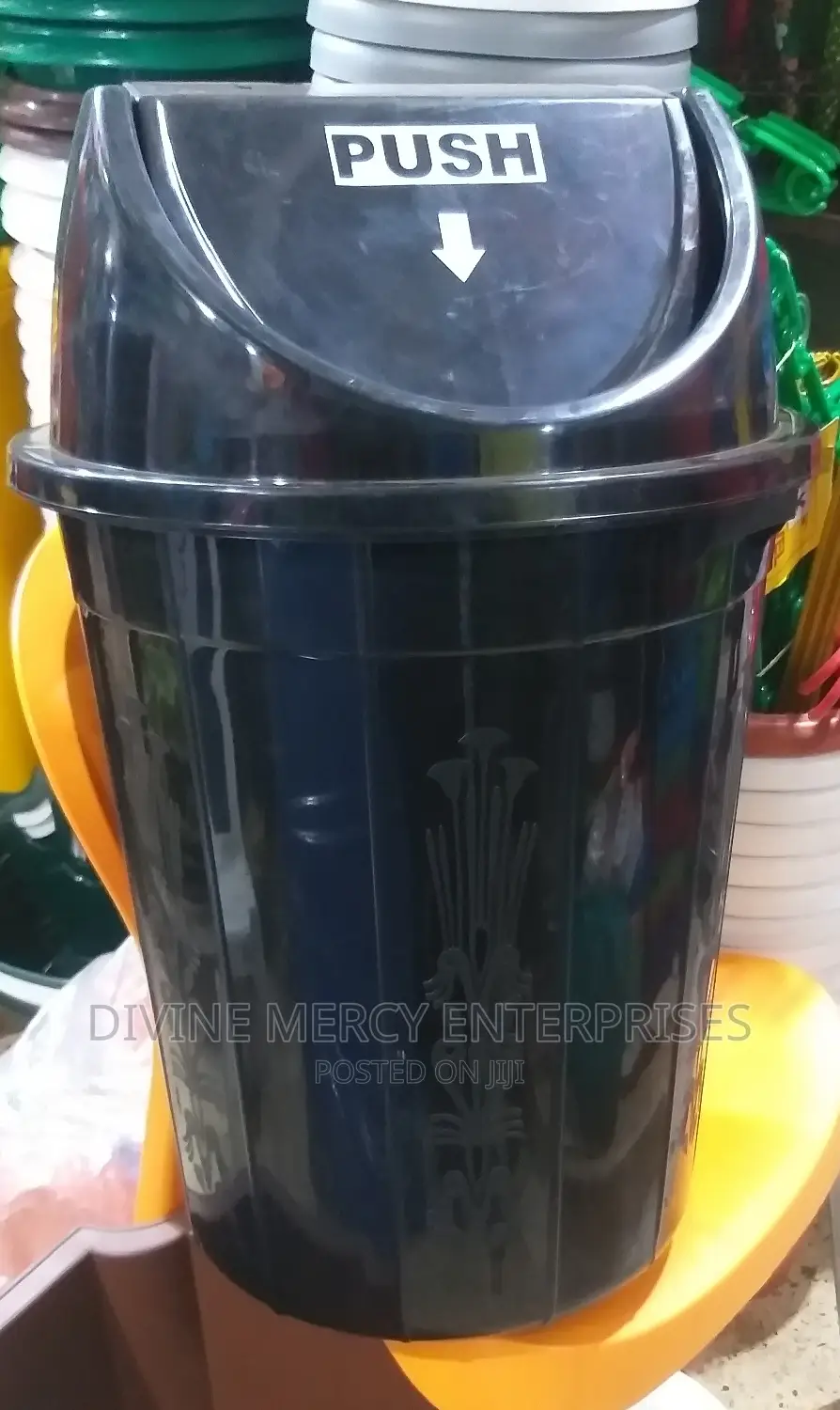 Swing Dustbin 60litres