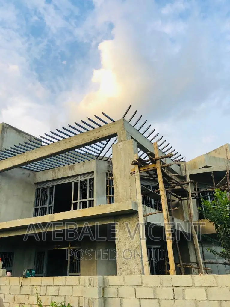Pargola at Vicentz Steal and Aluminium Works