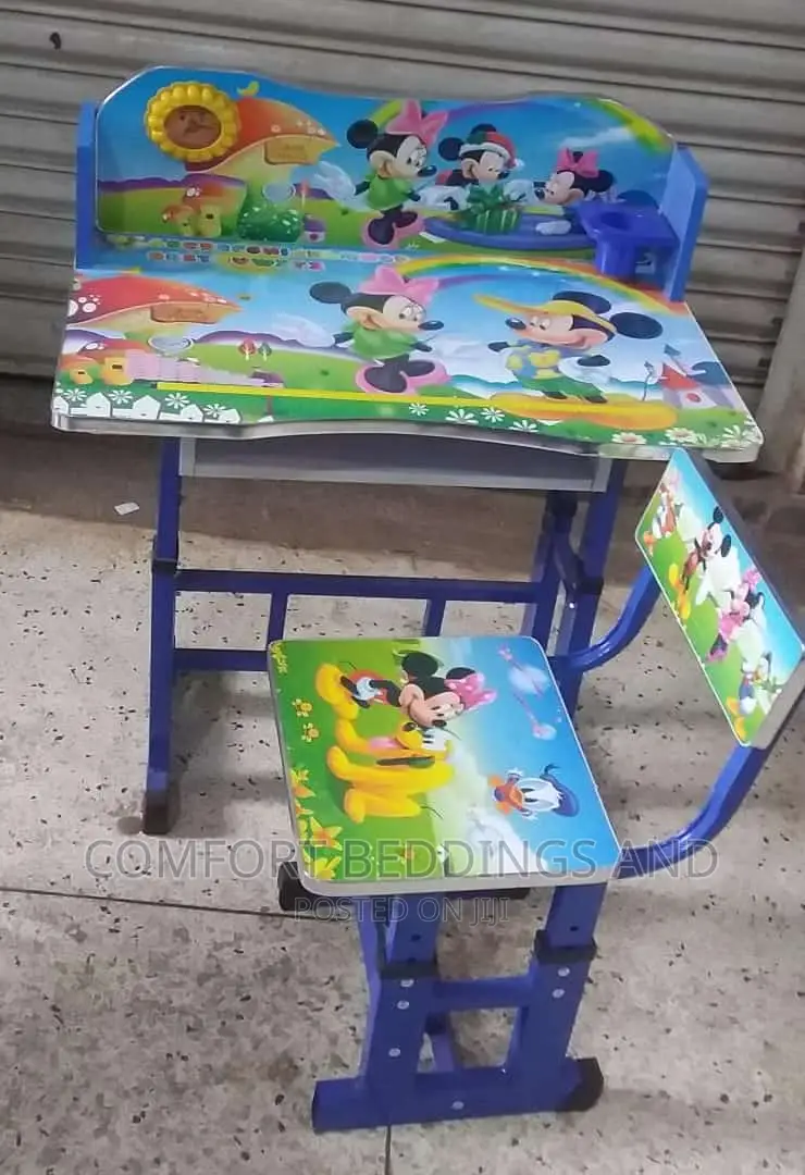 Kids' Reading Table With Chair