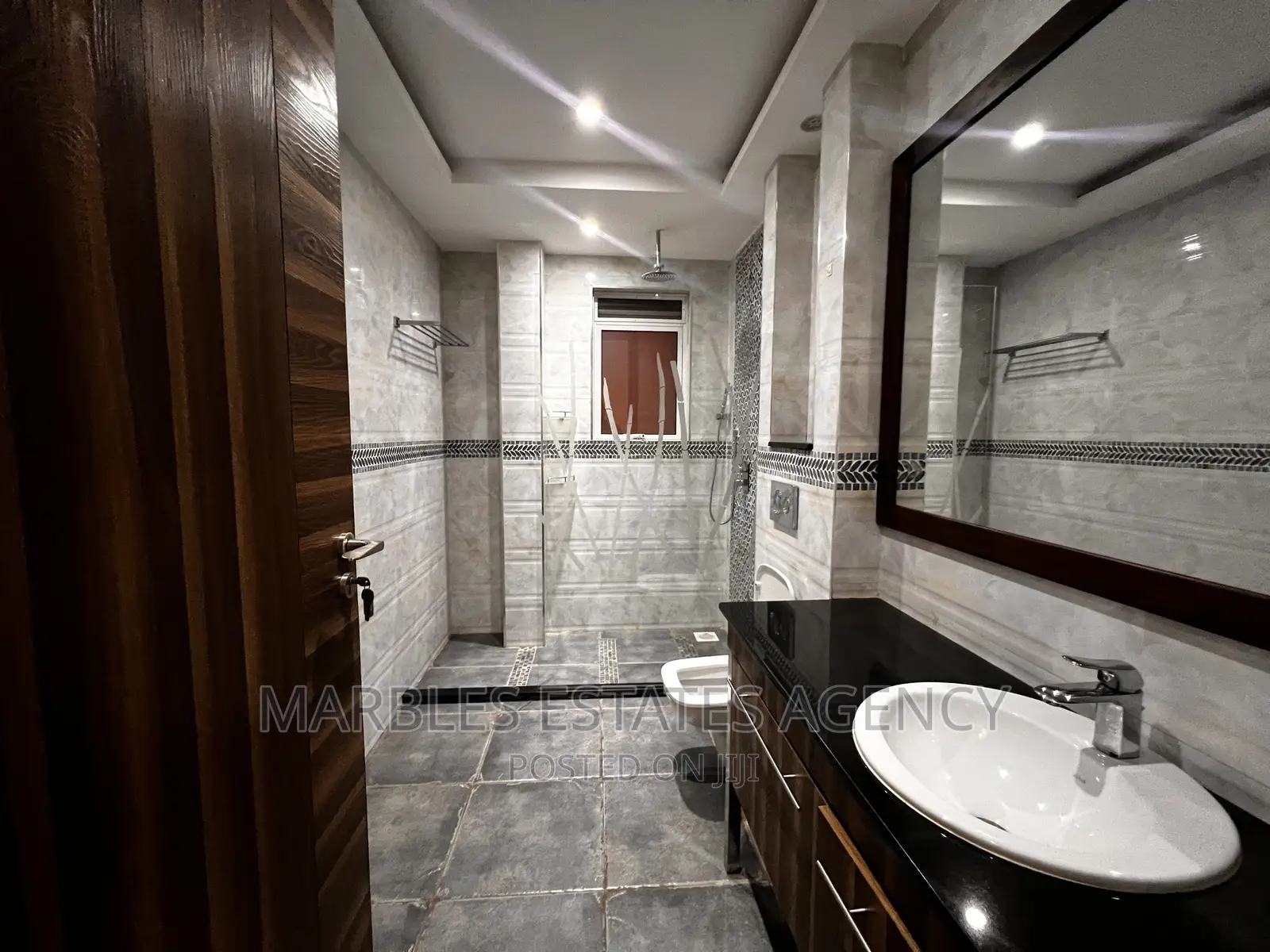 Furnished 3bdrm Apartment in Kololo, Central Division for rent
