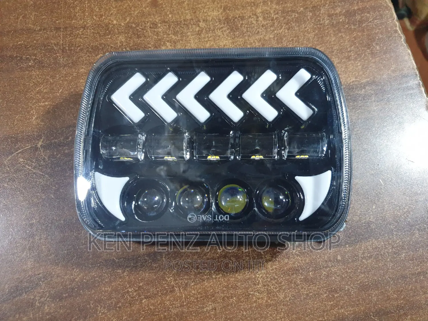 Hillux and Landcruiser Square Led Lights