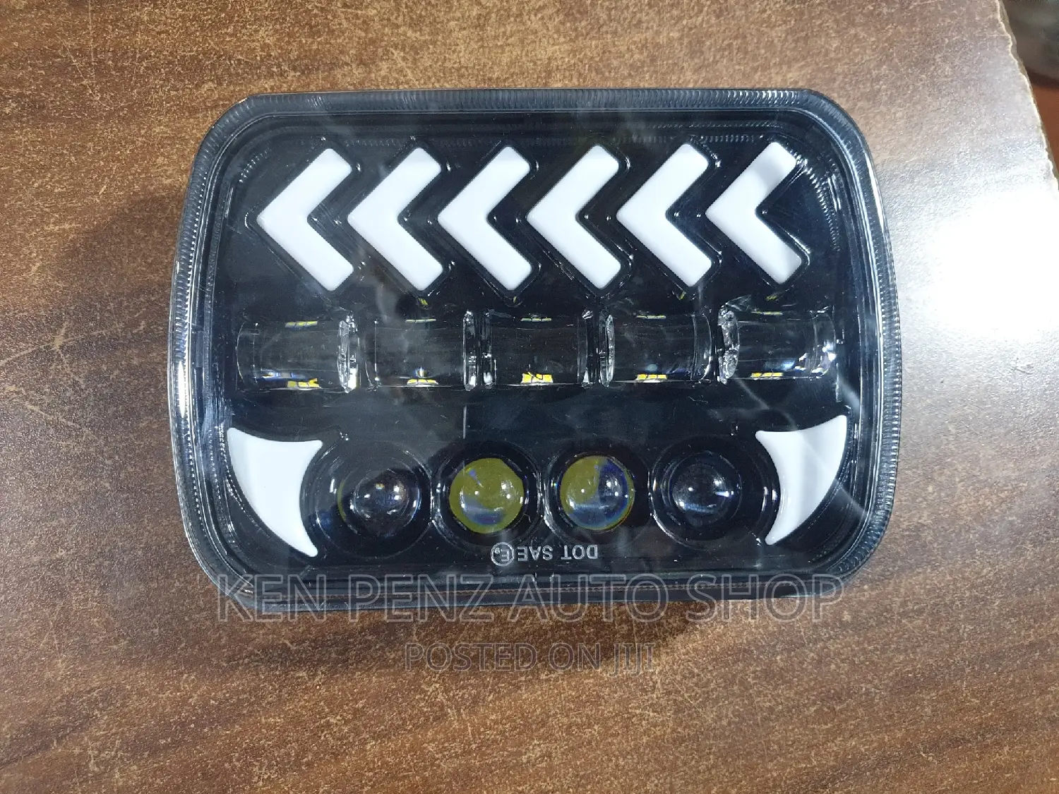 Hillux and Landcruiser Square Led Lights