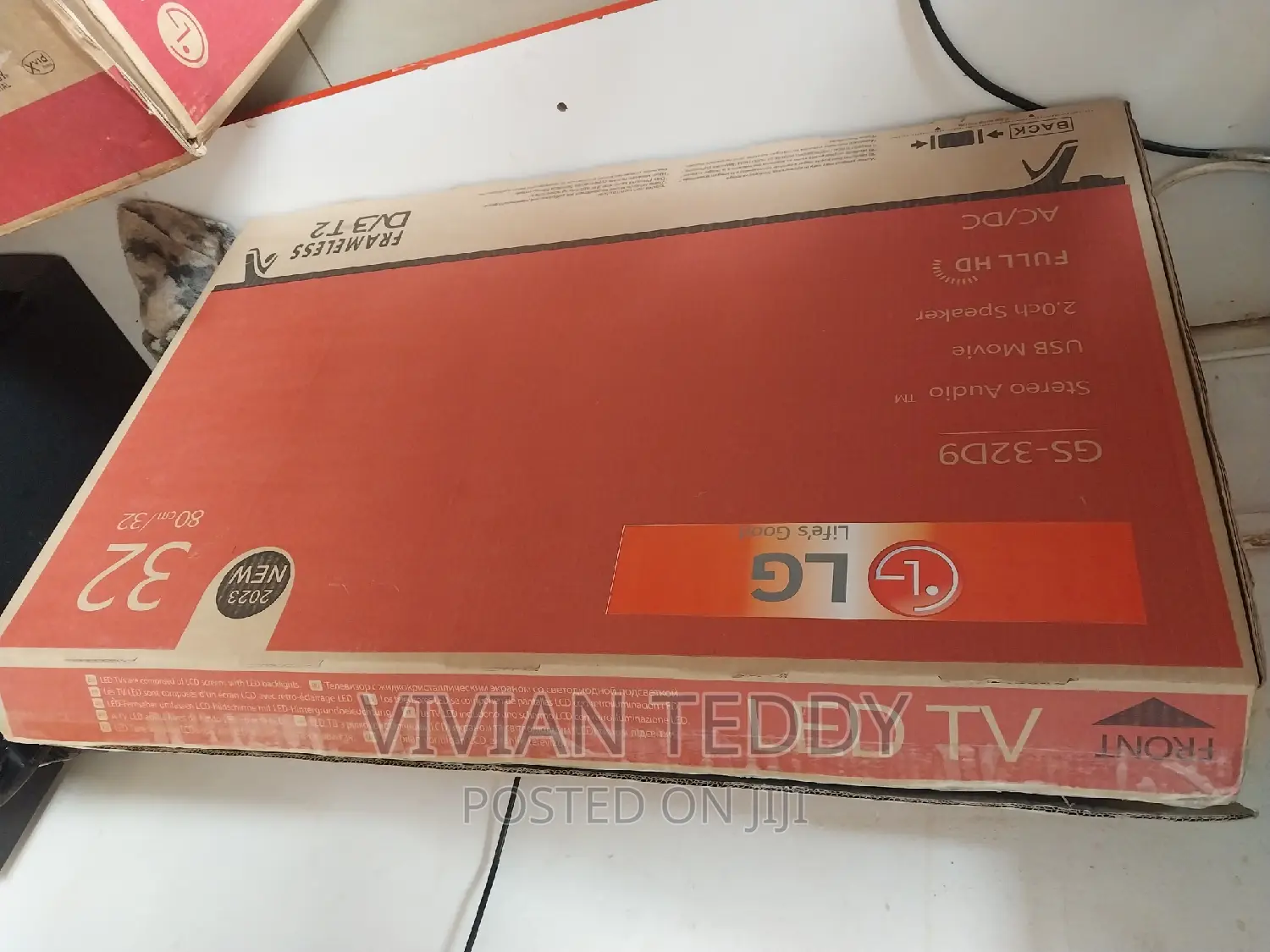 Superslim TV 32" Led Lg Flat Screen TV