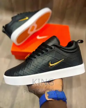 Nike Tiempo Vetta Shoes