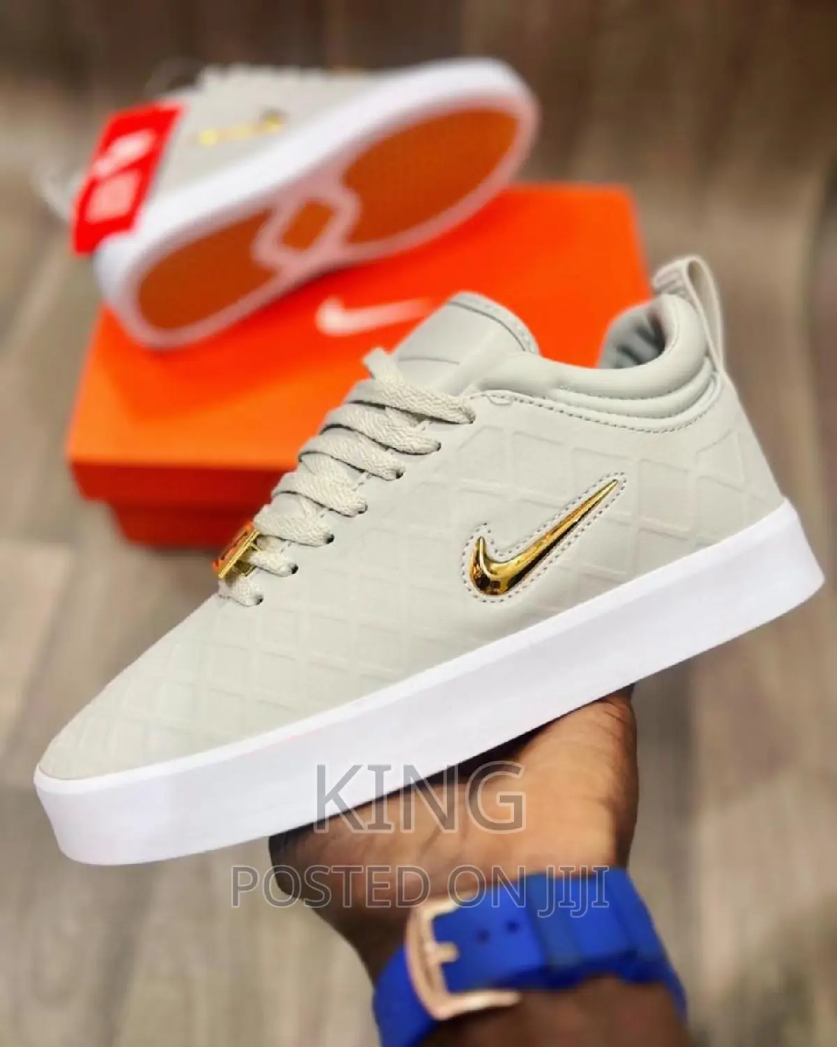 Nike Tiempo Vetta Shoes
