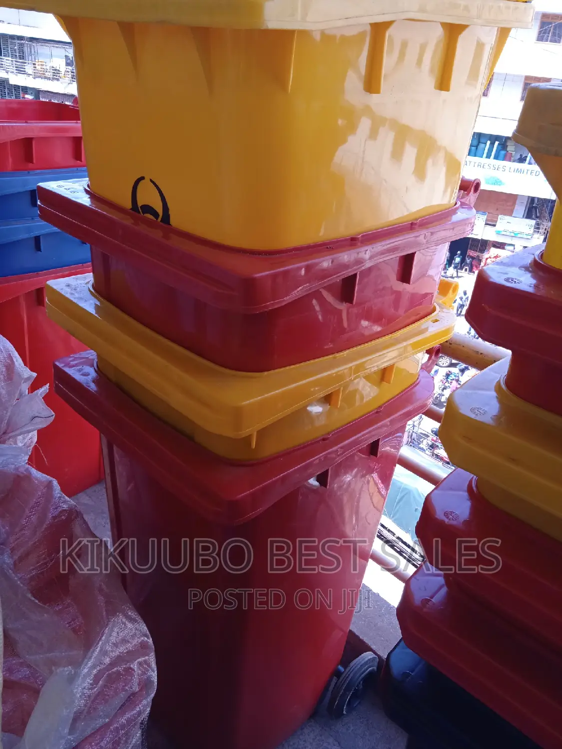 240ltr Waste Bins ( Dust Bins)