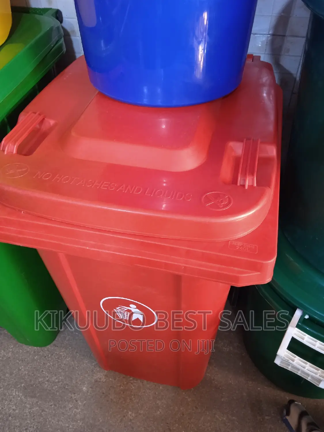 240ltr Waste Bins ( Dust Bins)