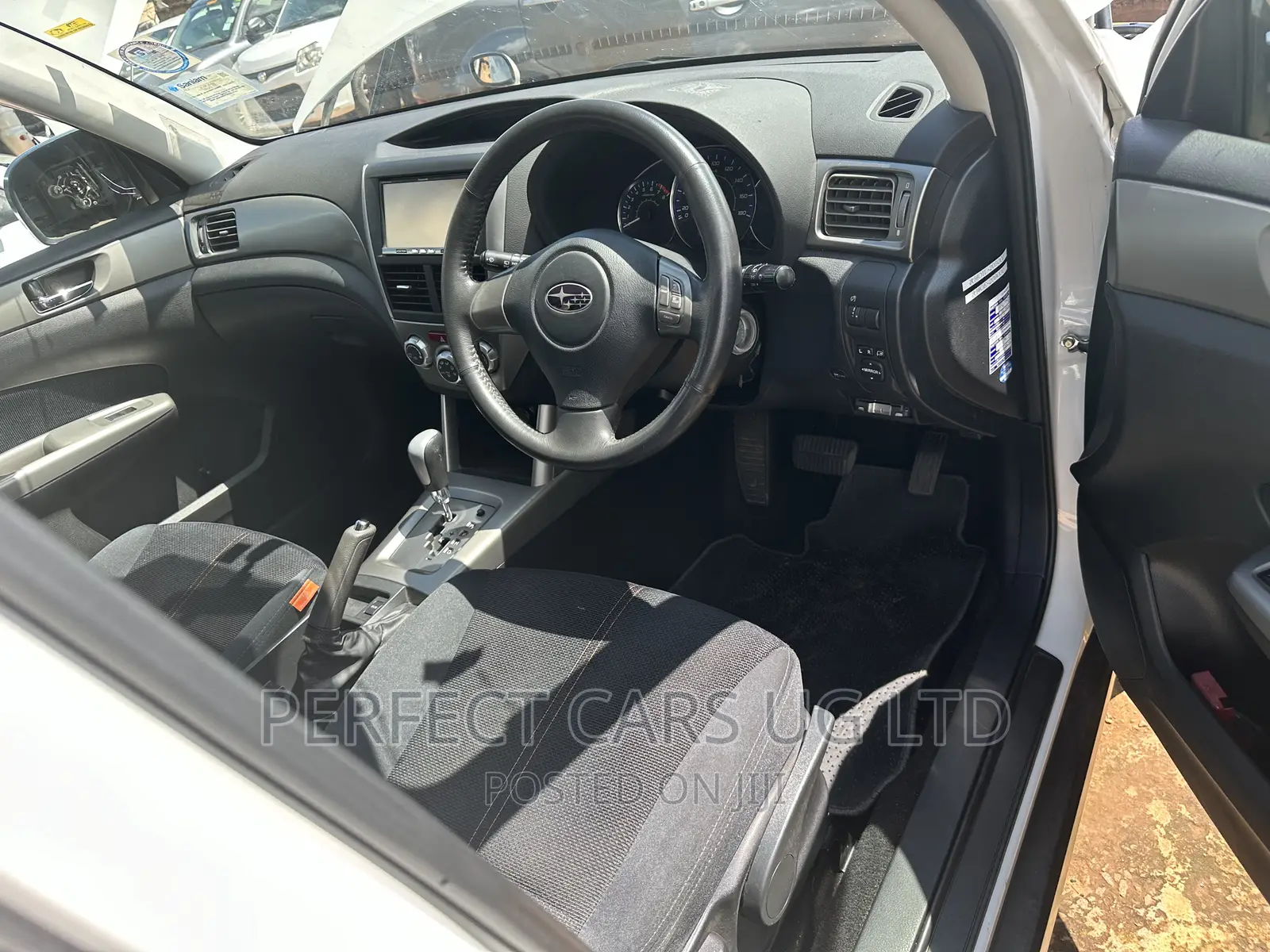 Subaru Forester 2.0D XC 2010 Pearl