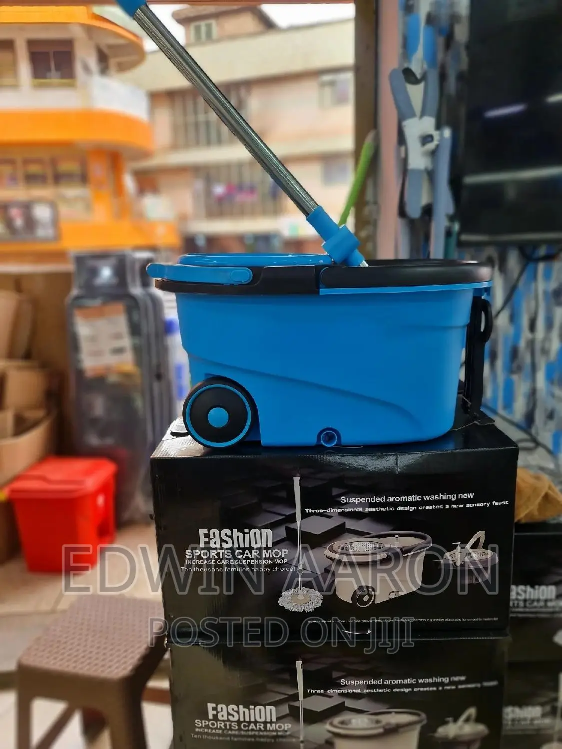 Spinning Mopper With a Bucket