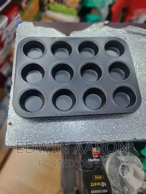12 Cup Muffin Pan