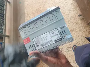 Small Bluetooth Car Radio