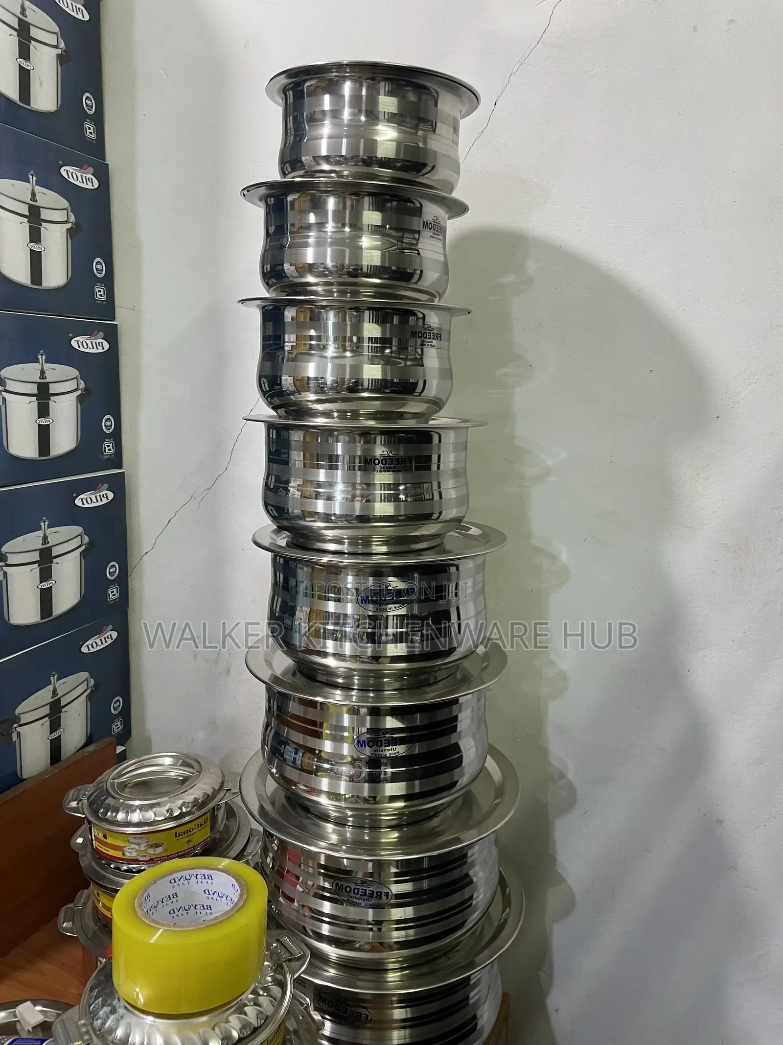 Freedom 8pcs Stainless Steel Saucepans With Covers