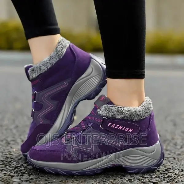 Ladies Walking/Jogging/Gym Shoes