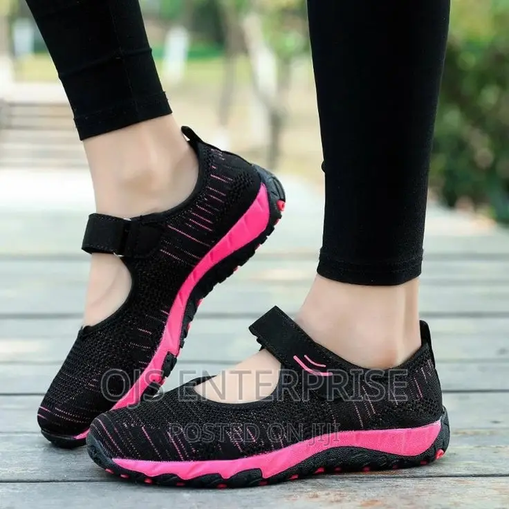 Ladies Walking/Jogging/Gym Shoes