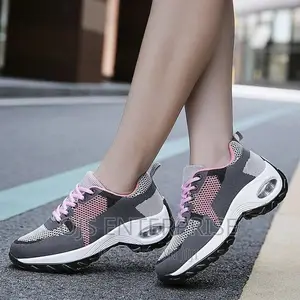 Ladies Walking/Jogging/Gym Shoes