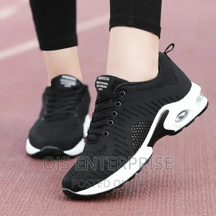 Ladies Walking/Jogging/Gym Shoes