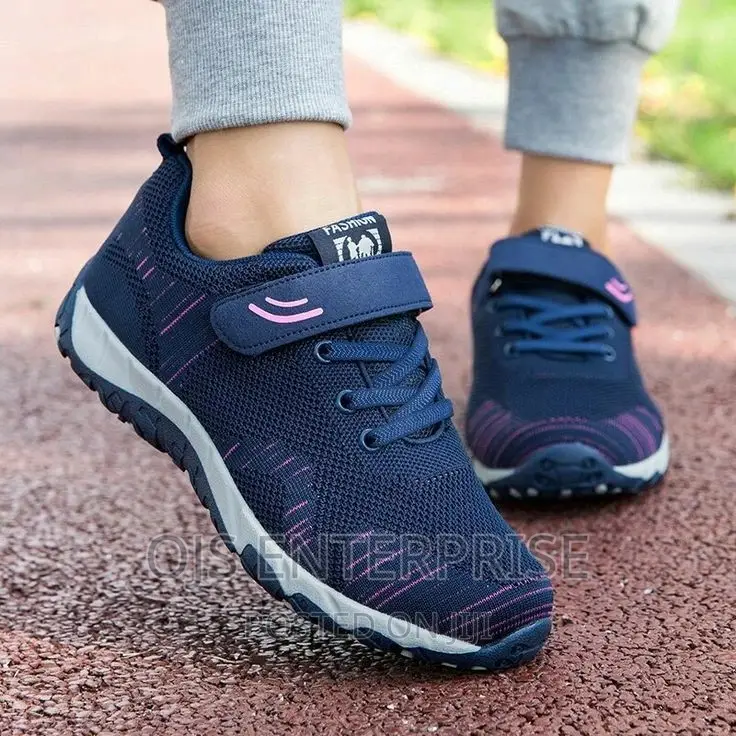 Ladies Walking/Jogging/Gym Shoes