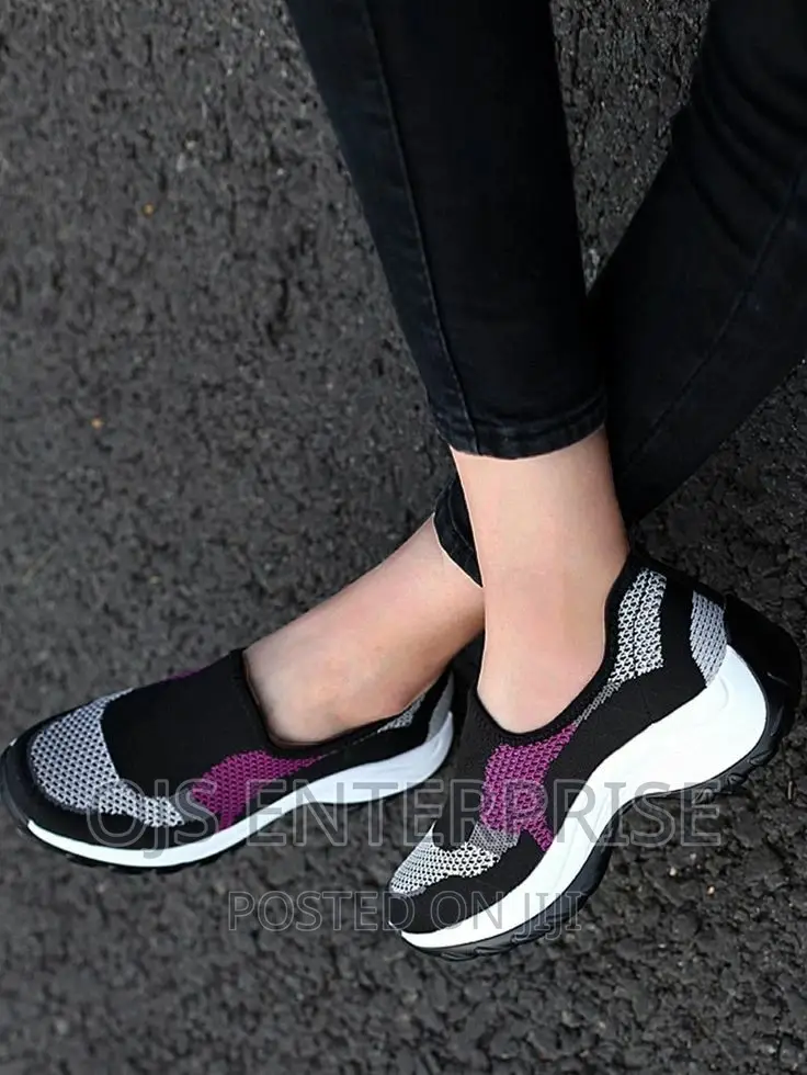 Ladies Walking/Jogging/Gym Shoes