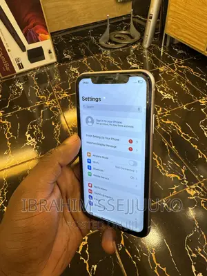 Apple iPhone 11 64 GB Purple