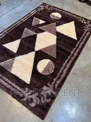 Shaggy Centre Rug Carpets.2x 2.5metres.(Brown)