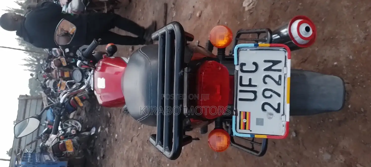 Hunter Spyder 350cc 2022 Red