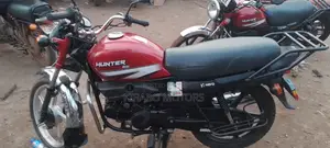 Hunter Spyder 350cc 2022 Red