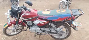 TVS HLX 125 2023 Red