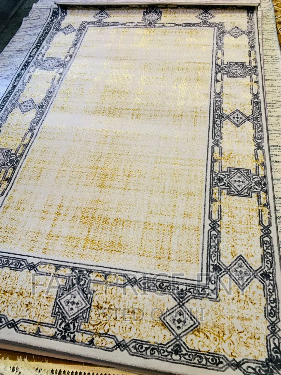 Executive Vip Rug Carpets.2x3metres( Cream)