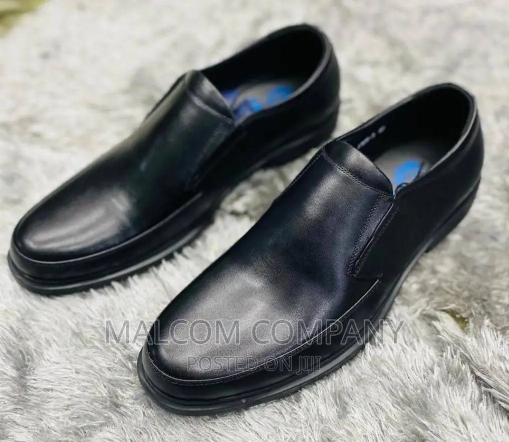 Men Shoes.