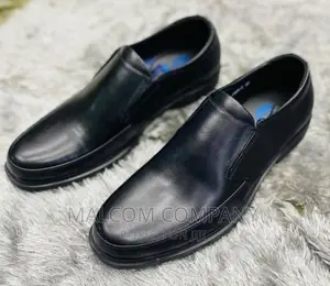 Men Shoes.
