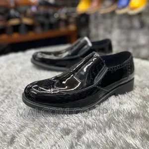 Photo - Men Black Shiny Leather Shoes