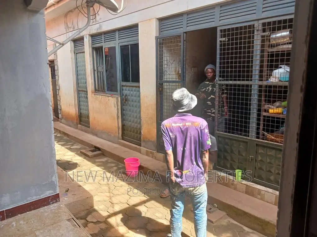 3bdrm Bungalow in Namasuba Ndejje, Central Division for sale