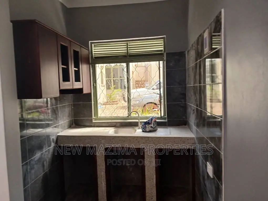 3bdrm Bungalow in Namasuba Ndejje, Central Division for sale