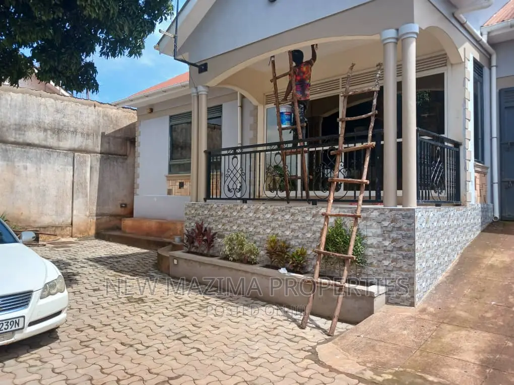 3bdrm Bungalow in Namasuba Ndejje, Central Division for sale