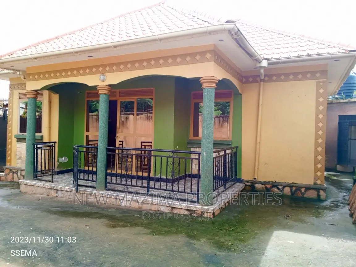 3bdrm Bungalow in Nansana Bujjuko Town, Central Division for sale
