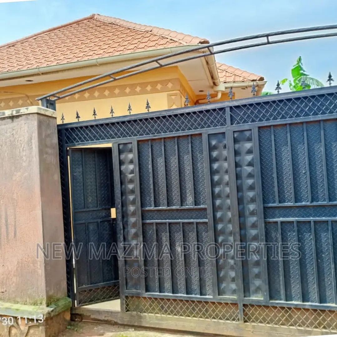 3bdrm Bungalow in Nansana Bujjuko Town, Central Division for sale