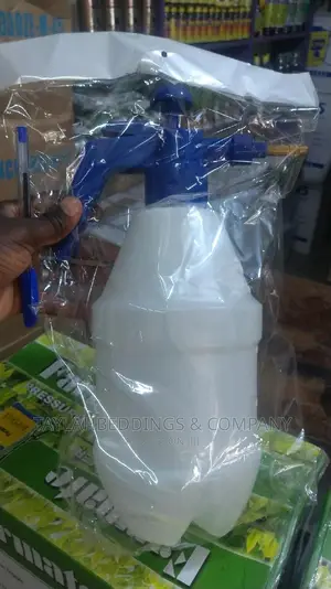 Plastic Spray Bottles Heavy Duty Spraying Bottle