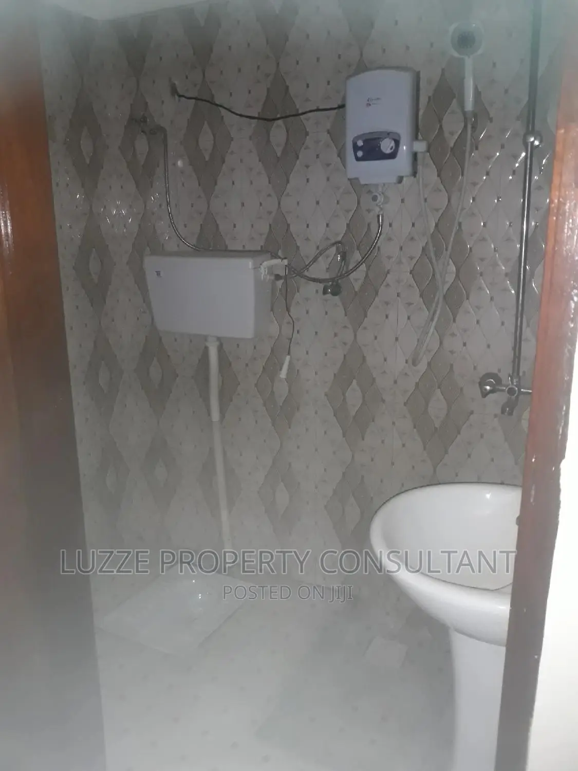 Furnished 1bdrm House in Self Contained Rooms for rent