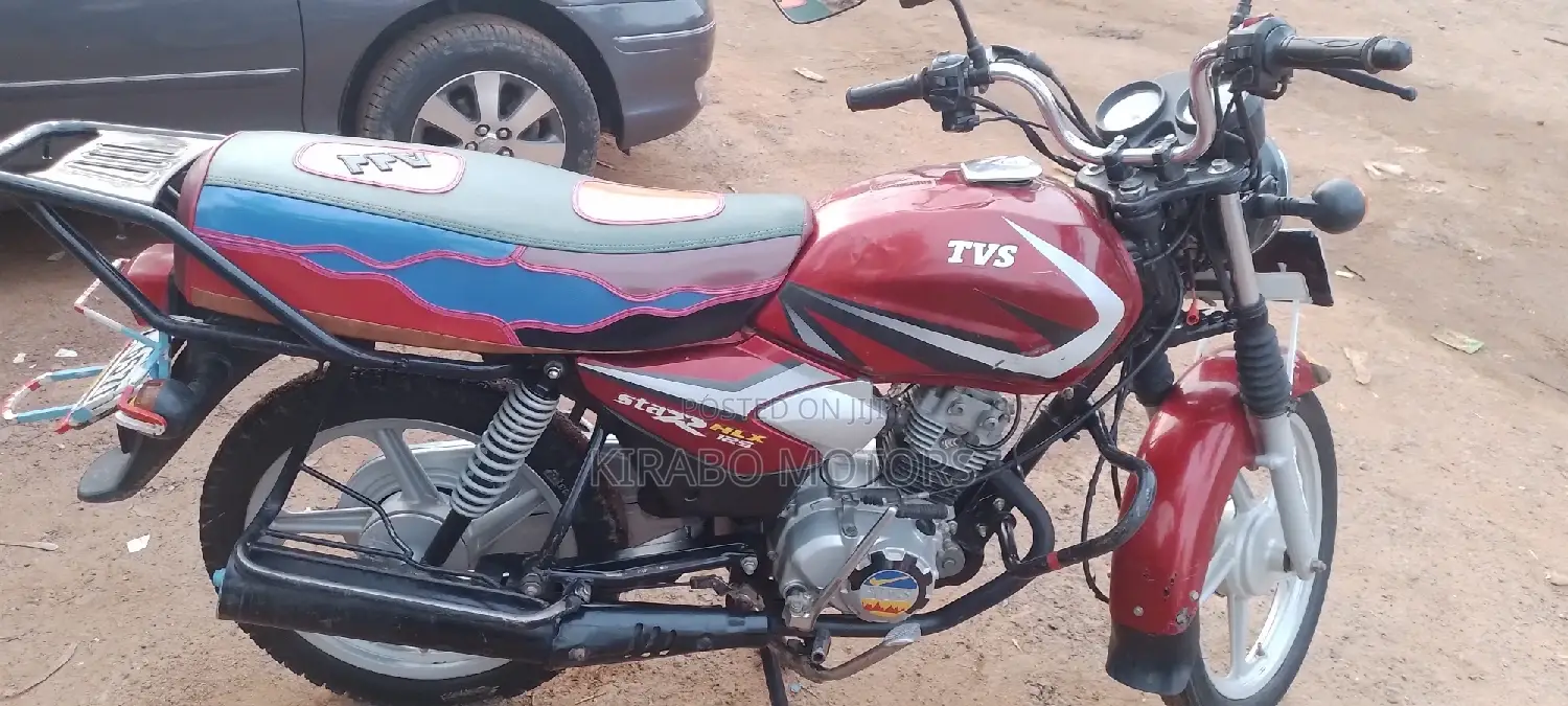 New TVS HLX 125 2023 Red