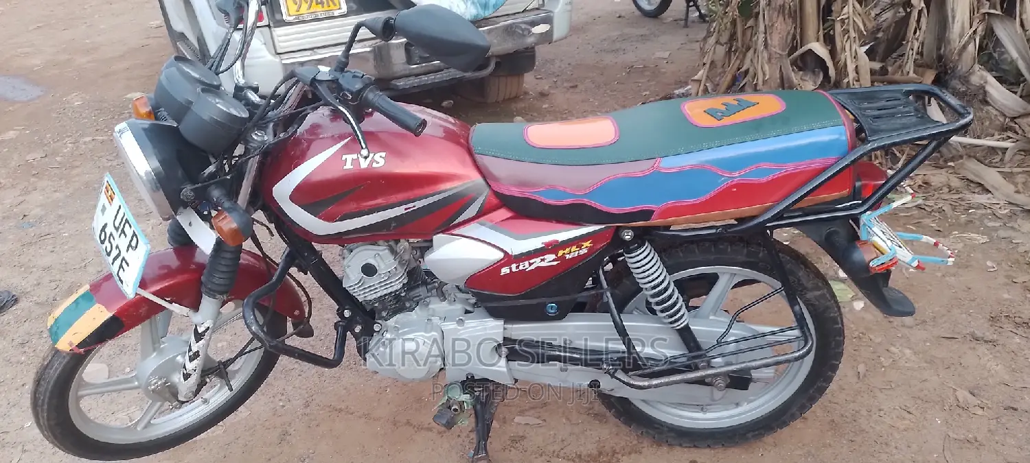 New TVS HLX 125 2023 Red