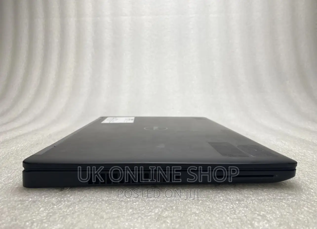 Laptop Dell Latitude 5580 4GB Intel Core I5 SSD 256GB
